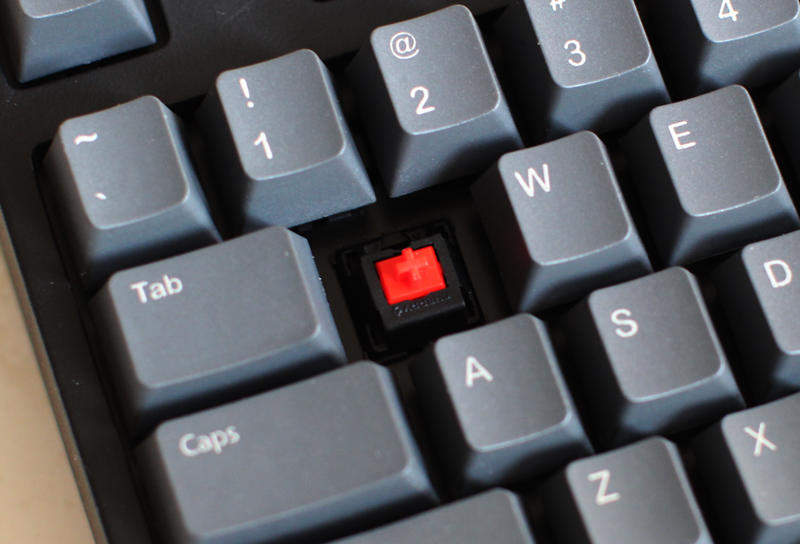 雷柏机械键盘v7008a和黑峡谷x3,为什么没人推荐雷柏键盘