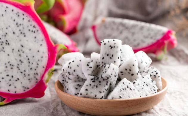 红心白心火龙果有区别吗,怎么从外面分辨红心和白心火龙果