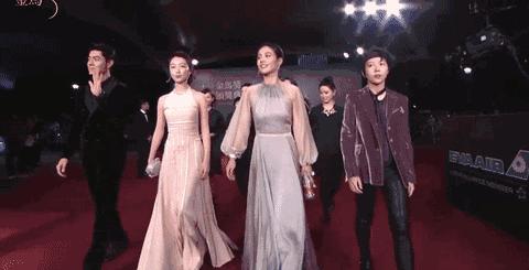 李圣经气质魅力的长腿女神,李圣经肤白貌美美得惊为天人