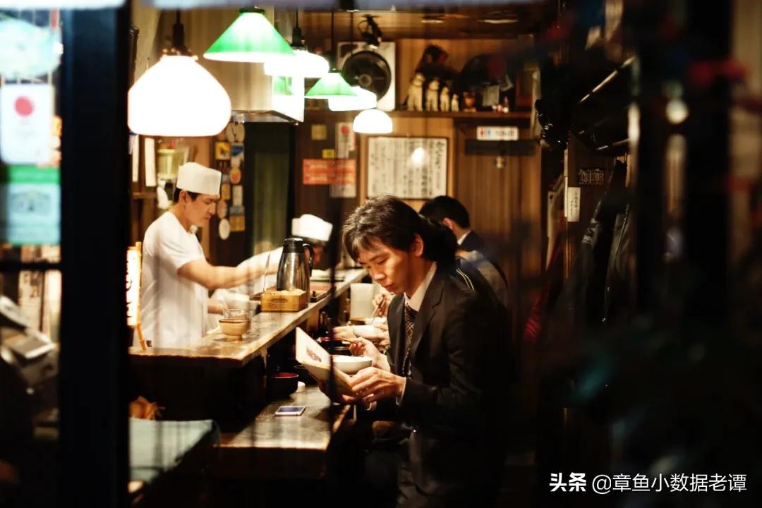 老谭带你看懂小火锅本质逻辑，做出好生意