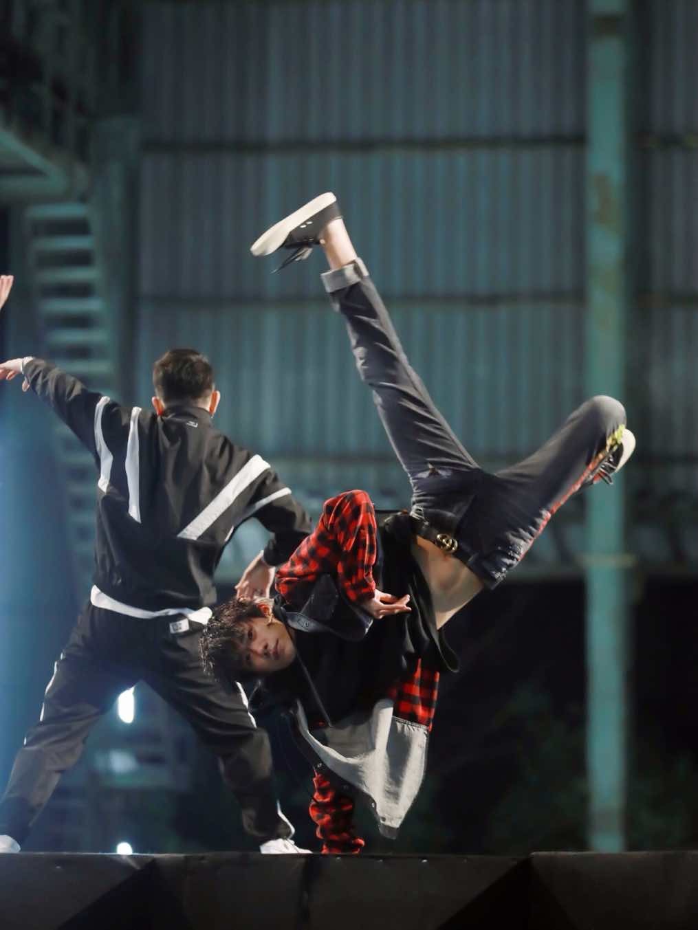 从红极一时到落魄单飞,从红极一时到落魄的女星