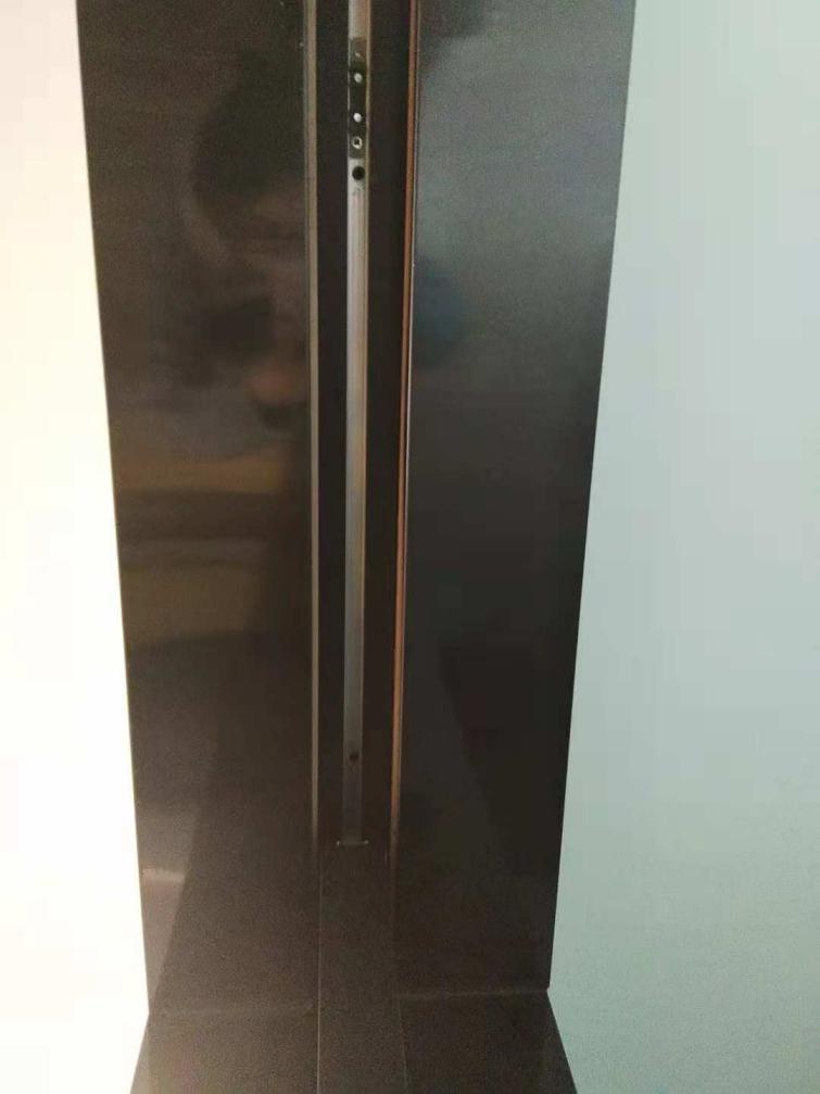 阳台推拉门要装地轨吗,阳台推拉门装什么门合适