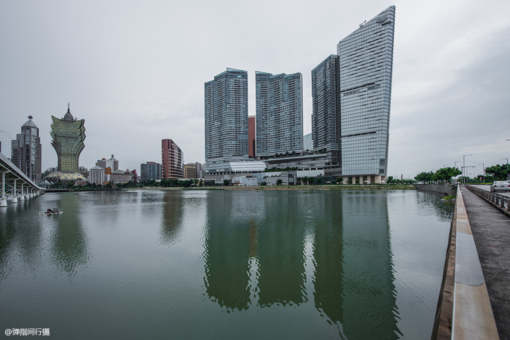 细品光彩琉璃中的东方韵味，澳门旅居的奢雅华贵尽汇于此