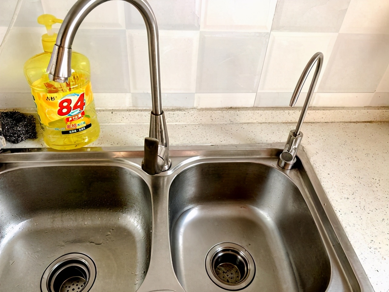 全屋净水器和厨下净水机哪个好,又交智商税了完整视频