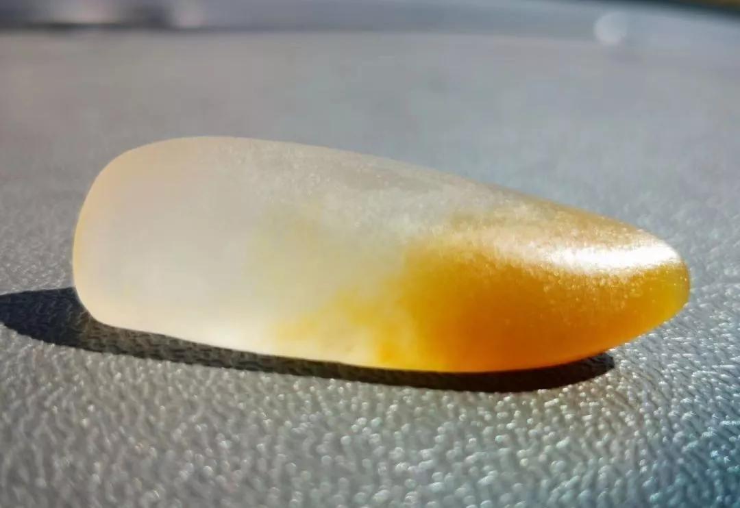 金丝玉怎么鉴别,金丝玉最简单鉴别方法