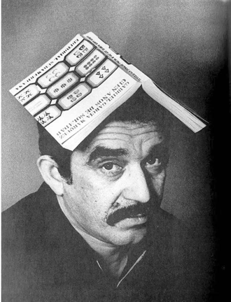 百年孤独这本书讲的什么100字,百年孤独必读的三本书