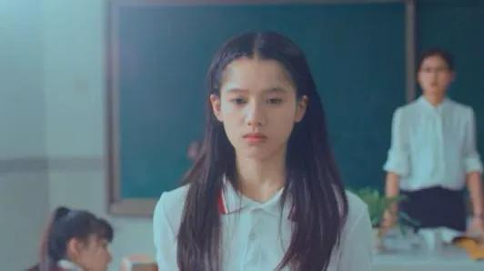 明星撞脸不可怕谁不红谁尴尬,明星撞脸不尴尬性别不同才尴尬