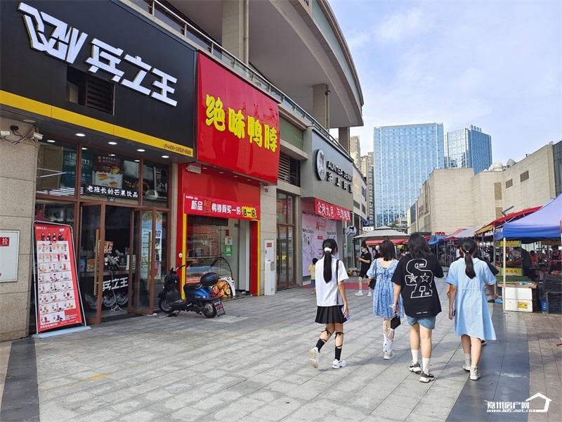 乐山万达广场是闹市区吗,乐山万达广场现在什么情况