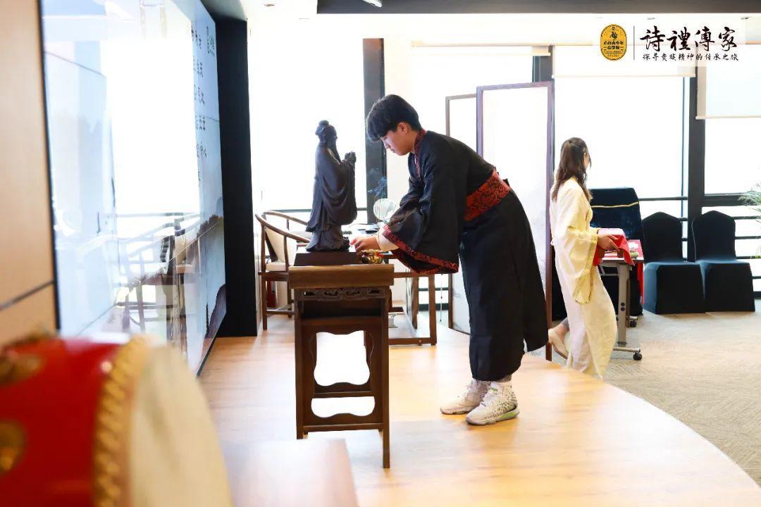 开笔敬师朱砂启智,开笔添智朱砂启智