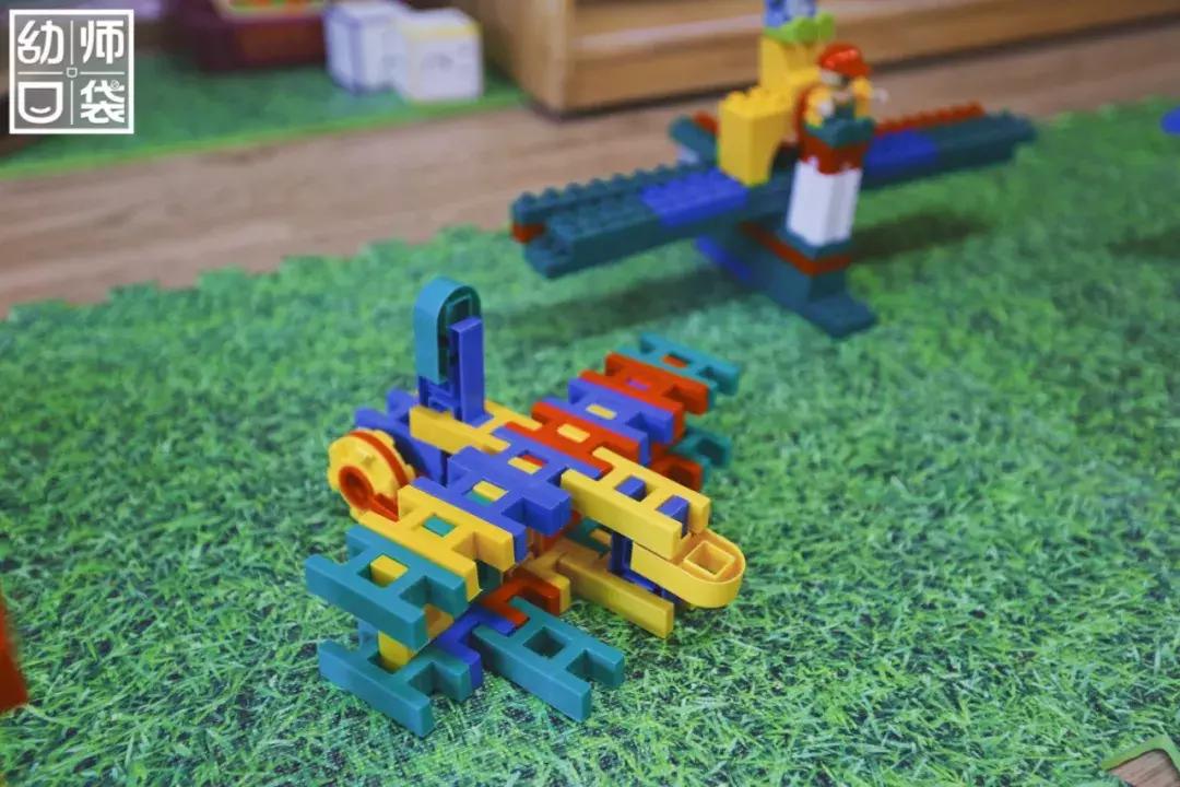 幼儿园户外花园游戏环境,幼儿园户外环境游戏区