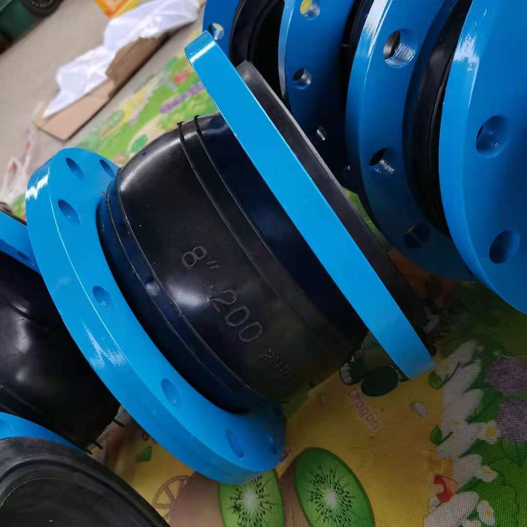 橡胶接头开裂原因的分析,橡胶软接头爆的原因