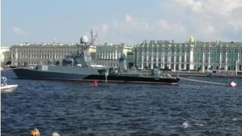 关于俄乌冲突中方如何表态,俄日两国冲突最新消息