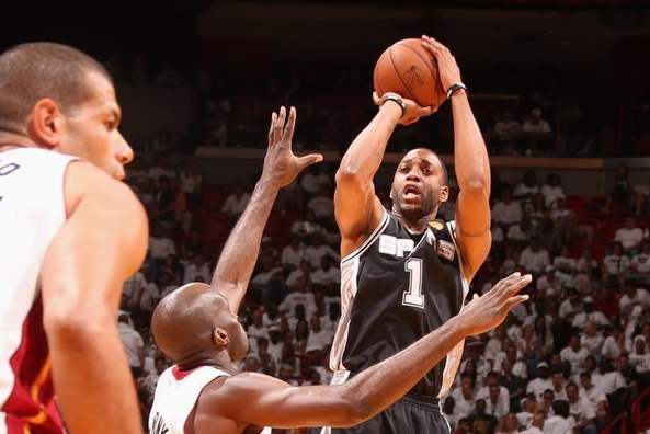 雷阿伦总决赛破不了三分球纪录,2013年总决赛g6雷阿伦绝命三分