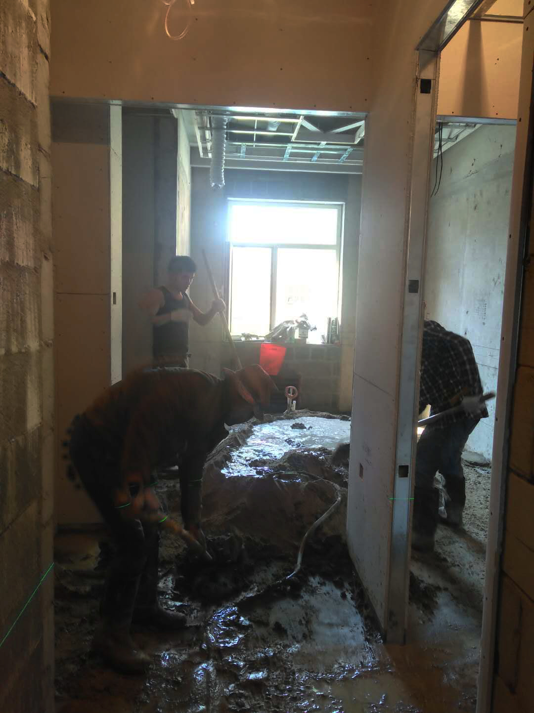 龙立达装修案例：乐乐牙口腔医院装修施工进度