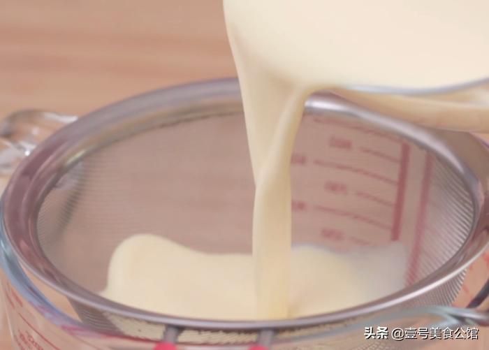 传统葡式蛋挞详细做法,超嫩滑葡式蛋挞做法非常的简单