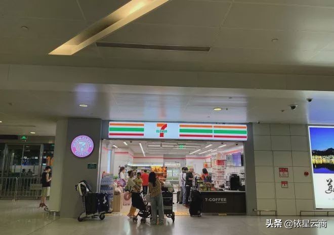 铱星周报|北美设计师品牌Blancore国内首家旗舰店落地成都…