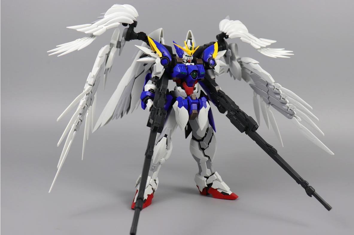 高达最新元祖,40年元祖高达