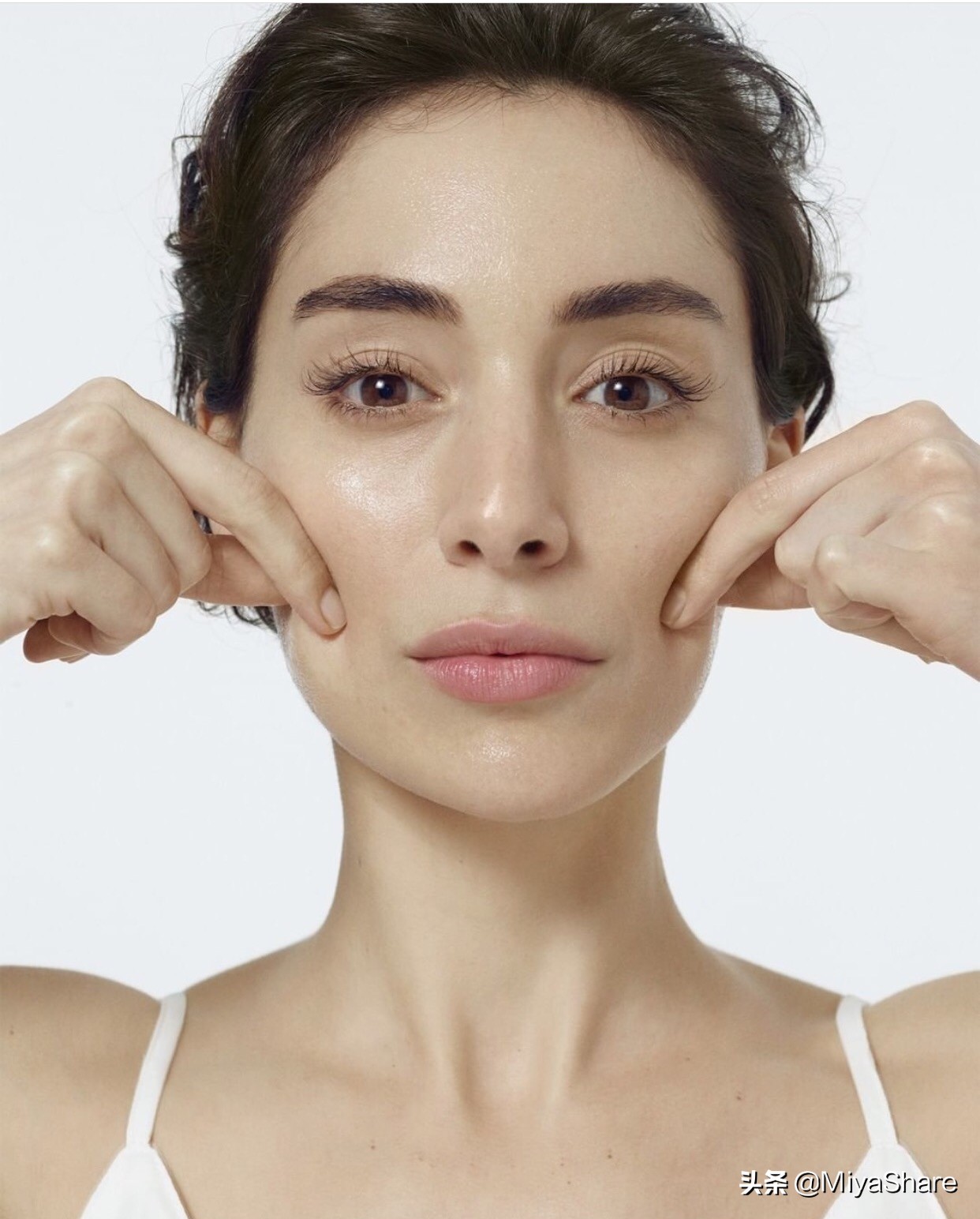 清洁面膜使用完要做什么,清洁面膜完了后该怎么做