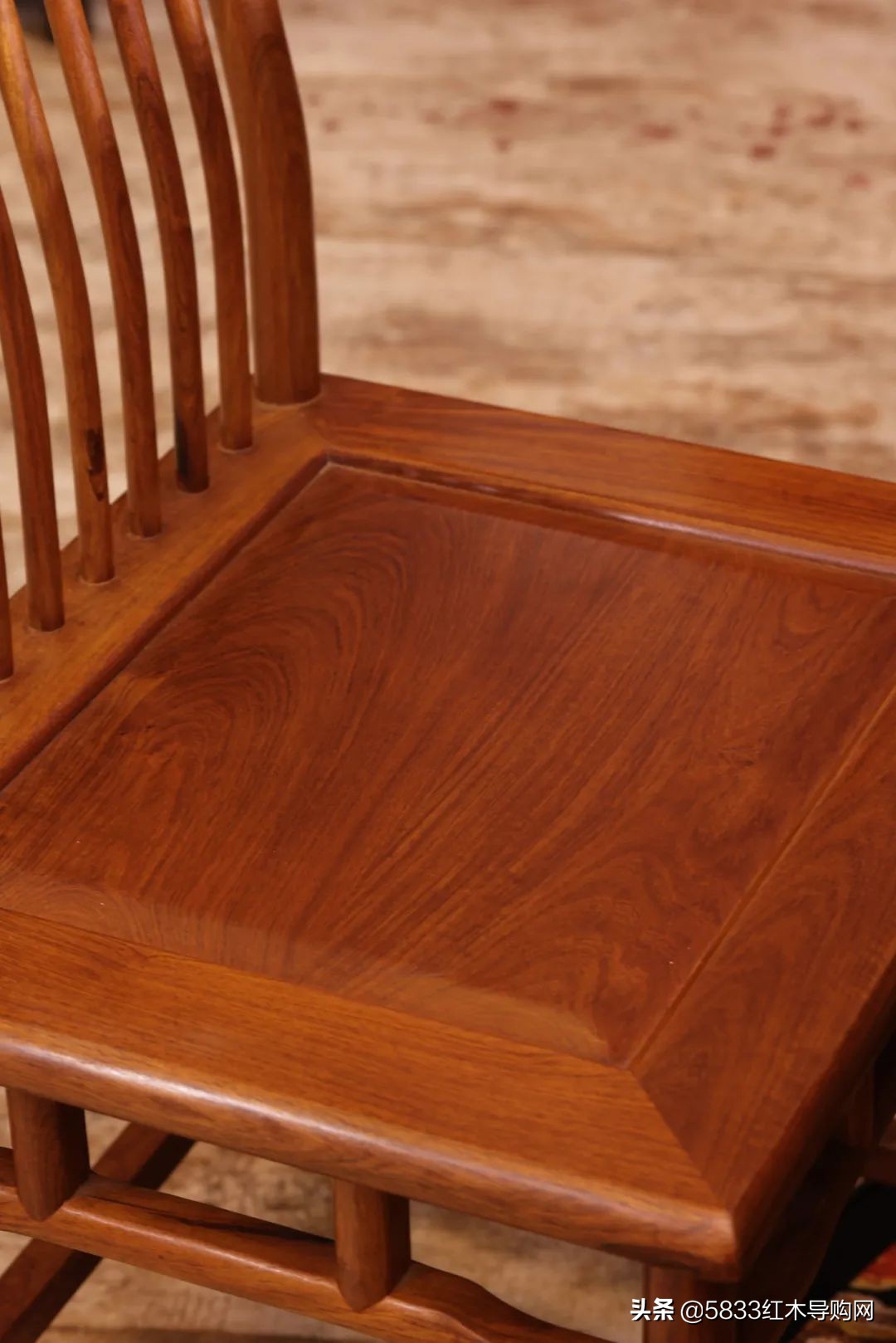 矮式四方中式高档红木餐桌,雕花圆形组合中式红木餐桌