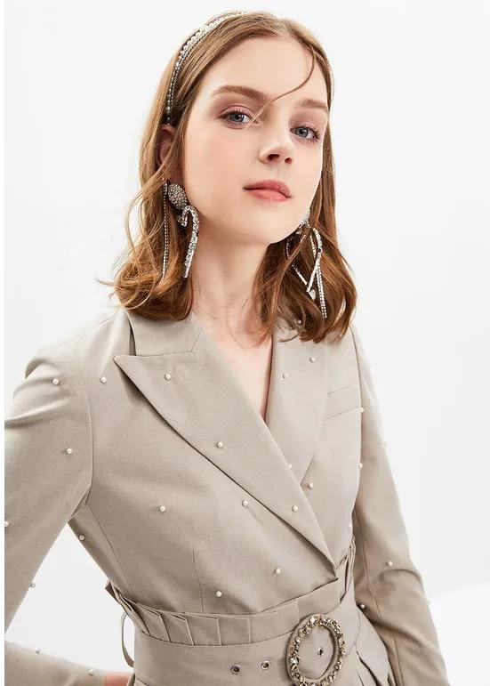 996女生穿搭,996的女生