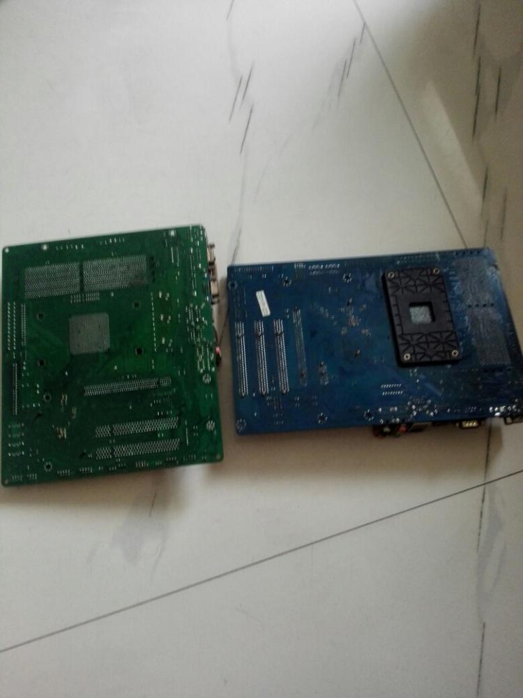 电脑屏幕不亮一般有几个原因,计算机不亮怎么回事