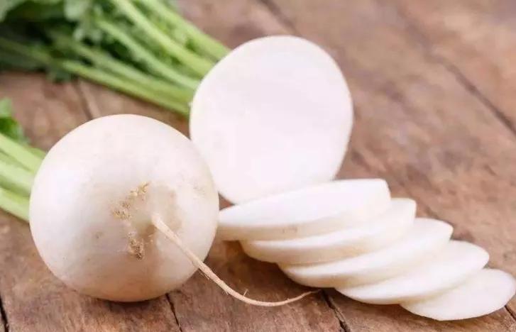 干燥皮肤瘙痒用什么药有效,皮肤皲裂干燥还伴有痒怎么办