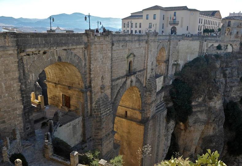 西班牙最漂亮的乡村小镇,浪漫的西班牙风情小镇