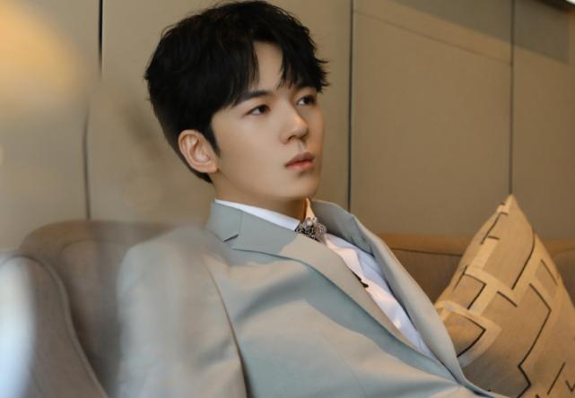 仝卓还在快乐吗,仝卓那时候火吗