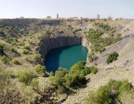 钻石是产自于南非吗,南非产钻石