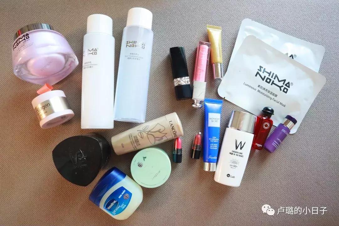 出门便携式化妆包软包中号,旅行化妆包大公开