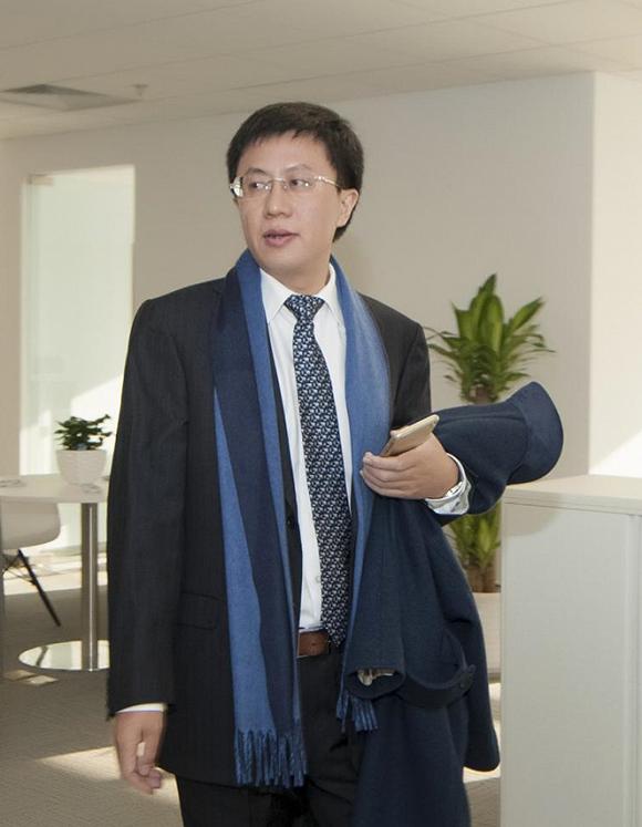 先锋系创始人张振新,先锋集团张振新做什么的