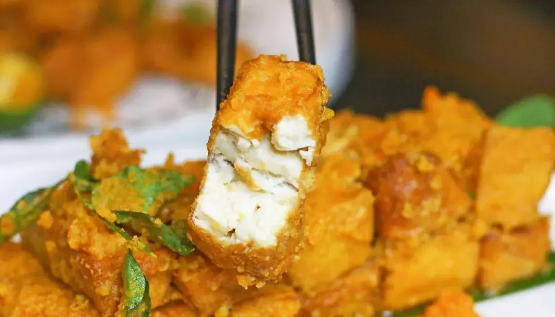 新加坡田鸡粥真实视频,新加坡国宝级活田鸡