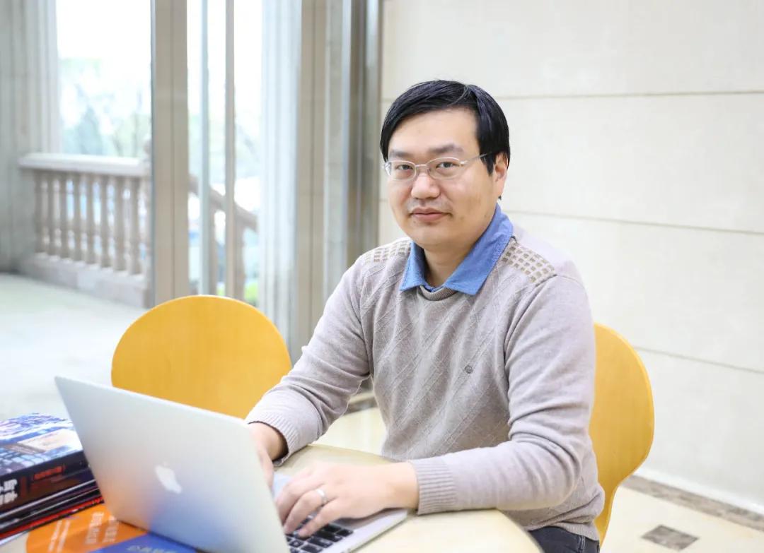 贾天野:读懂人脑,服务临床