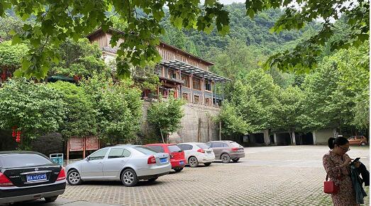 都江堰灵岩上山禅境民宿,都江堰灵岩寺小院