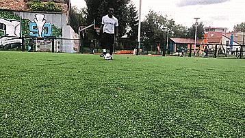 五个最简单实用的足球过人技巧,过人技巧足球简单实用教学