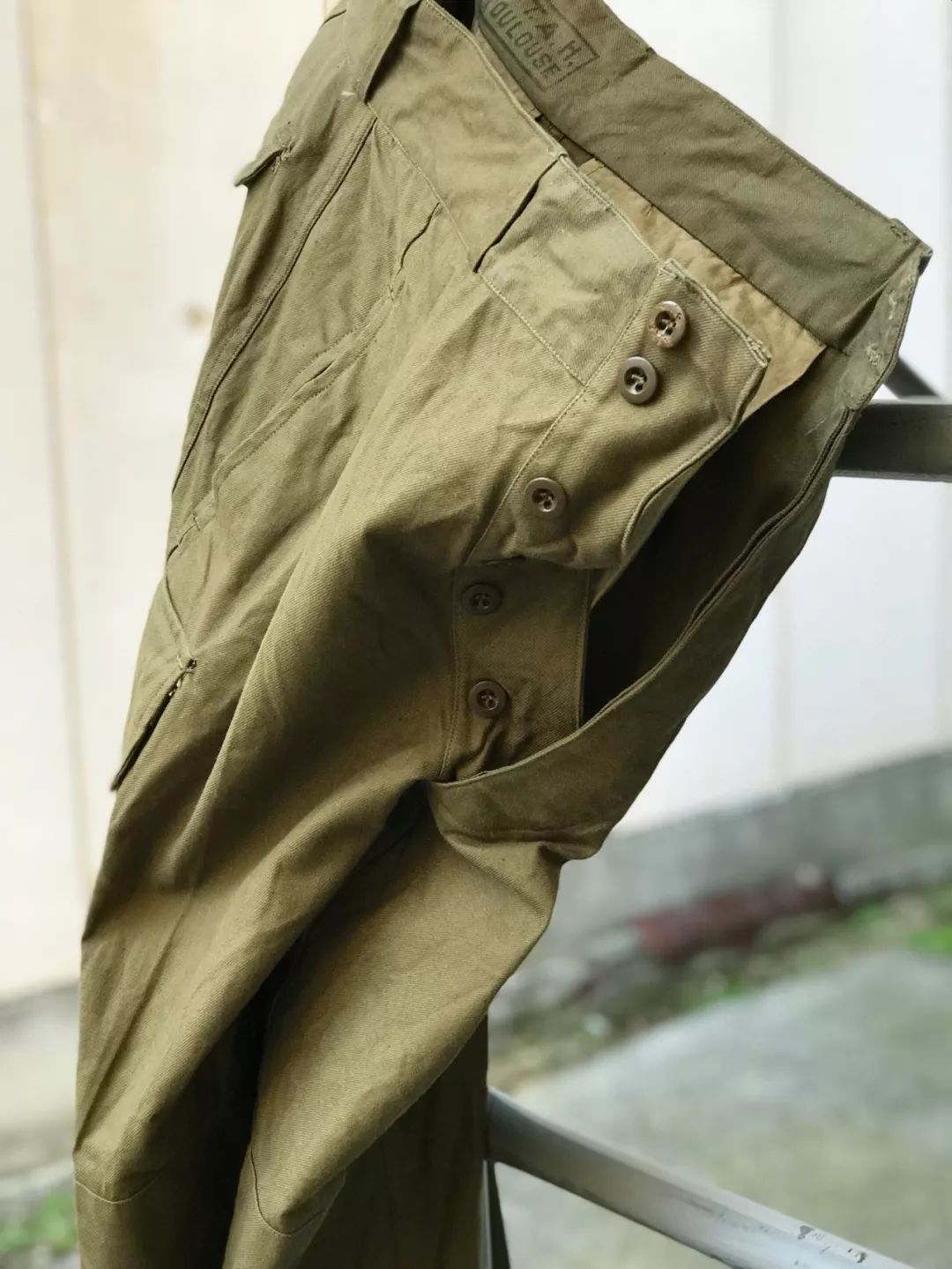 很酷的军装裤,适合学生党的军装裤