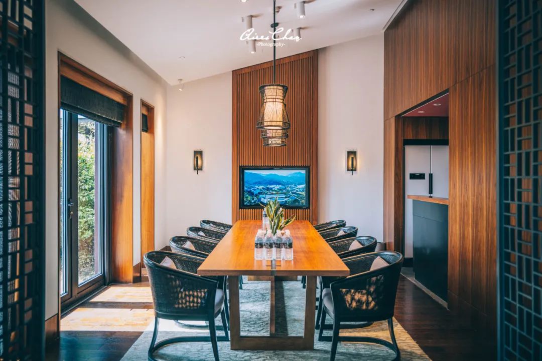 这是湖边度假酒店的性价比天花板！还有双11玩法剧透