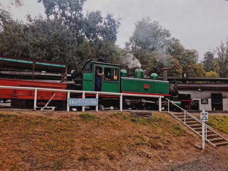 2023年澳洲留学需要什么条件,2015澳洲留学行李清单