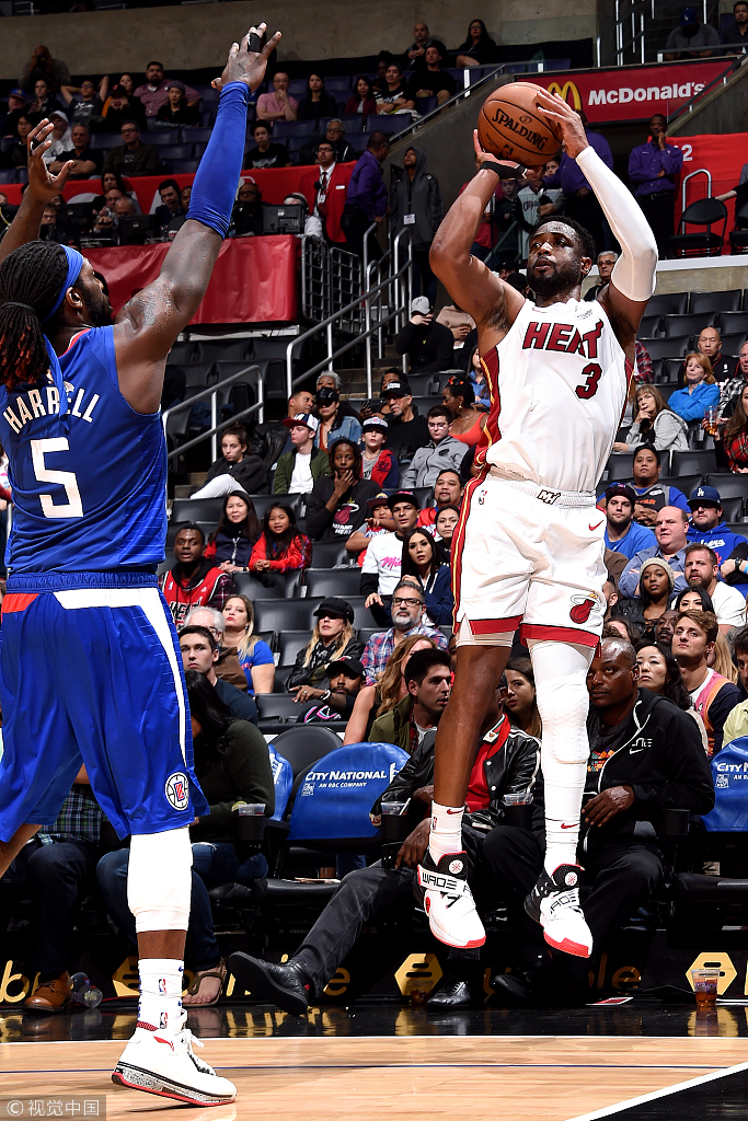 韦德的最新战靴,盘点nba上脚球鞋欧文