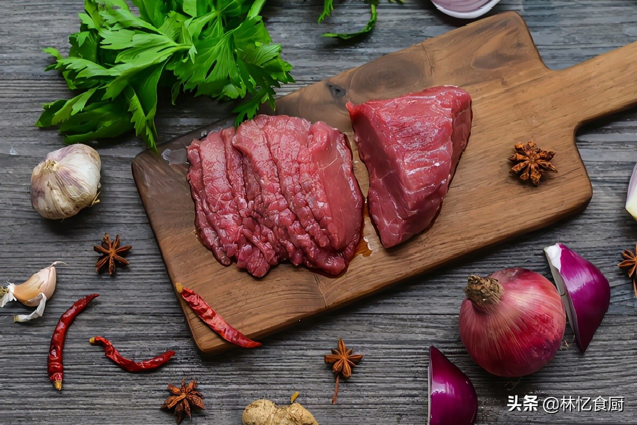 牛肉如何处理炒起来不硬,牛肉怎么处理嫩滑
