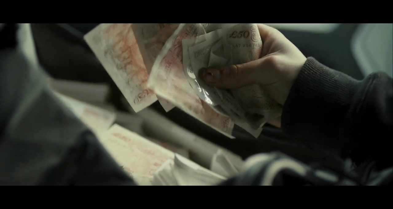 她老爸已经同意给赎金,可我不想放人:图解欧美电影