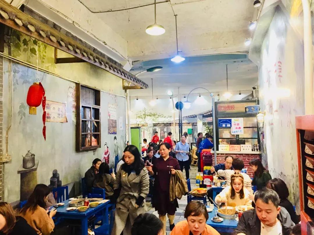 新南门,成都人听到这三个字就是包不住的清口水,走起~