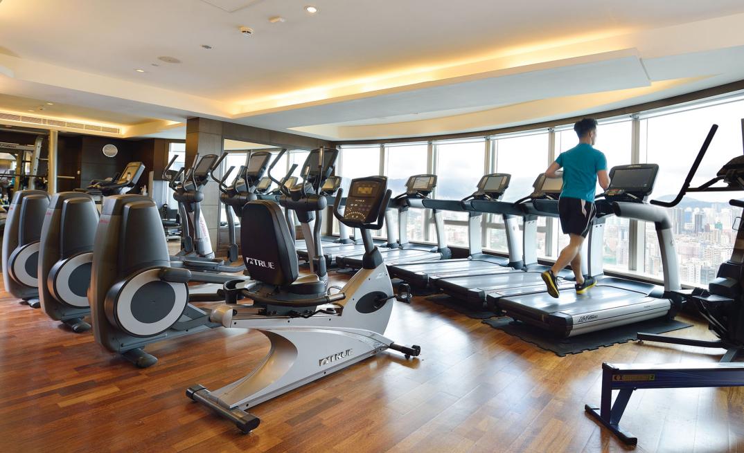 住香港旺角康得思酒店有免费早餐,香港旺角朗豪坊全部楼层逛一遍