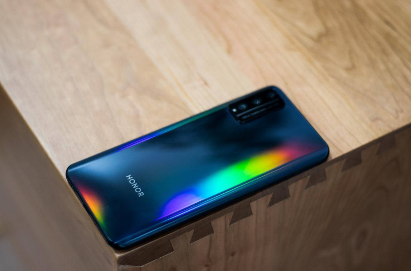 目前千元机最值得入手的一款,千元机目前最值得入手的一款