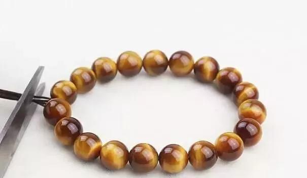 文玩手串怎么打结才好看,文玩手串金刚结打结的方法