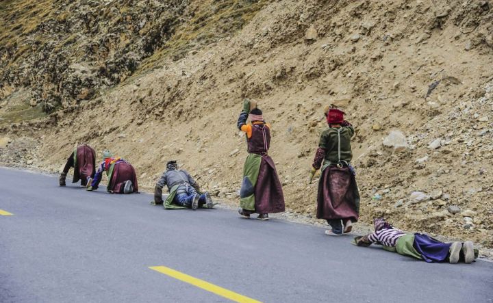 人类是真的经过设计的吗,大胆的推测