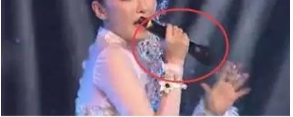 萨顶顶重新爆红,为什么萨顶顶能成为国家级歌手