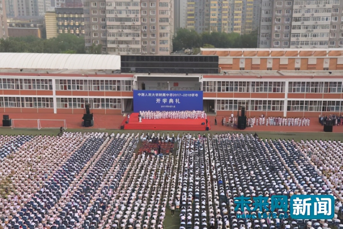 人大附中学生英语水平采访,人大附中学生的英语水平