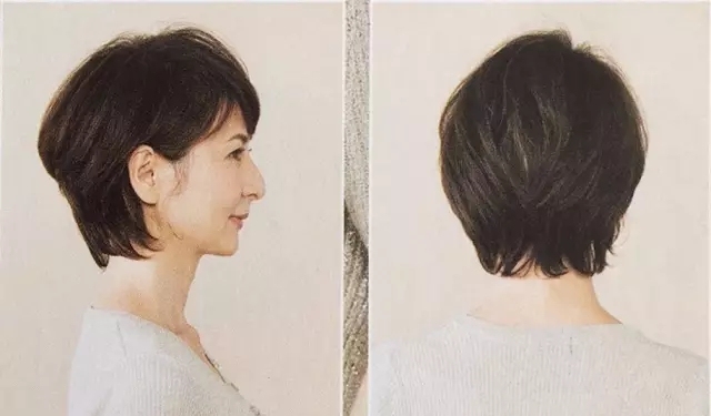 50岁妈妈烫什么样的卷发好看,年轻妈妈烫卷发型