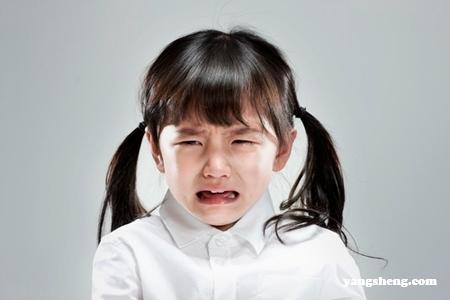 小孩害怕烟花爆竹声,小孩怕烟花爆竹是缺什么